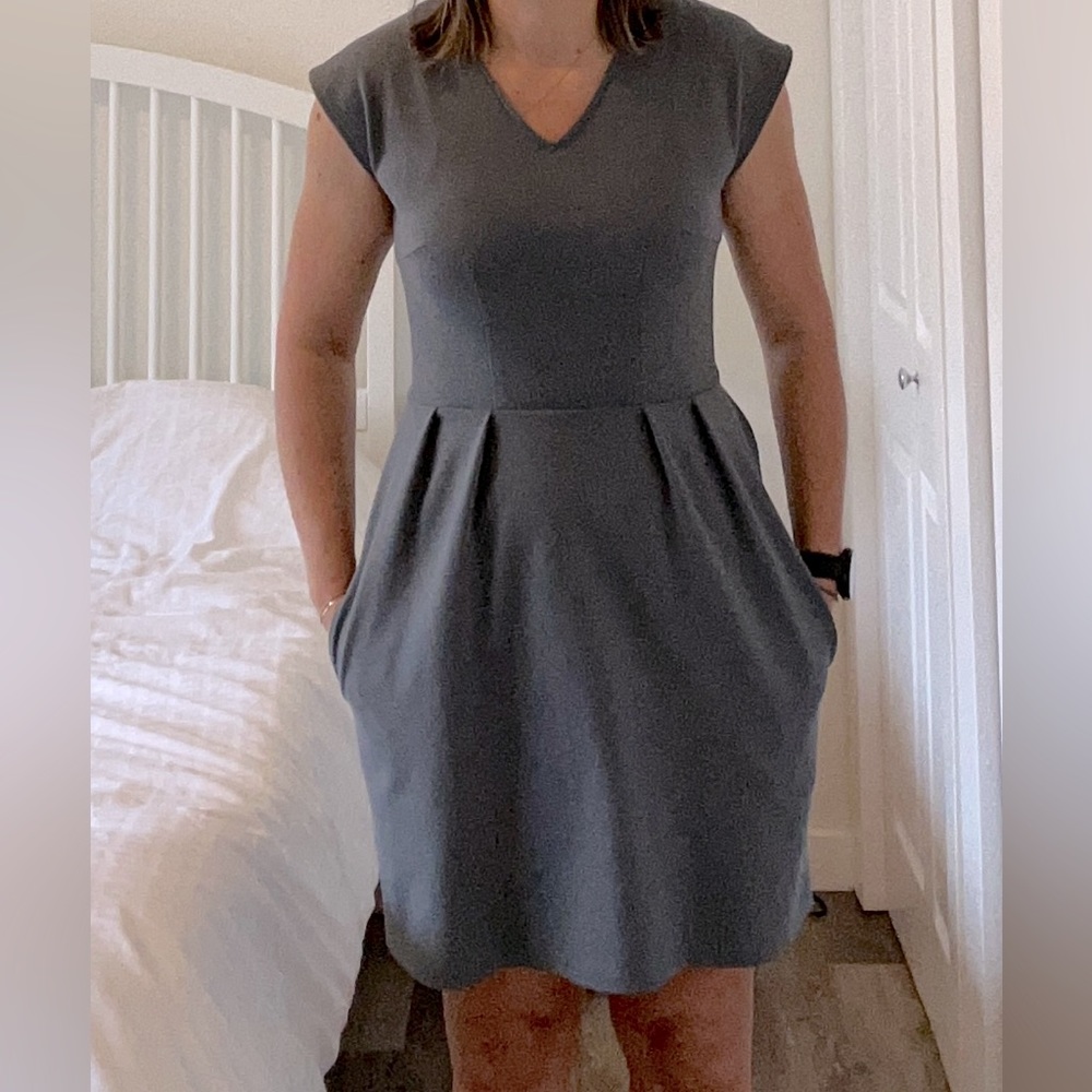 Dark grey Meg dress size small